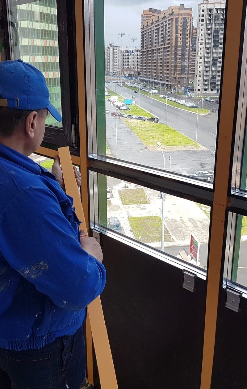 Замена холодного остекления балкона на теплое: полный практичный гид