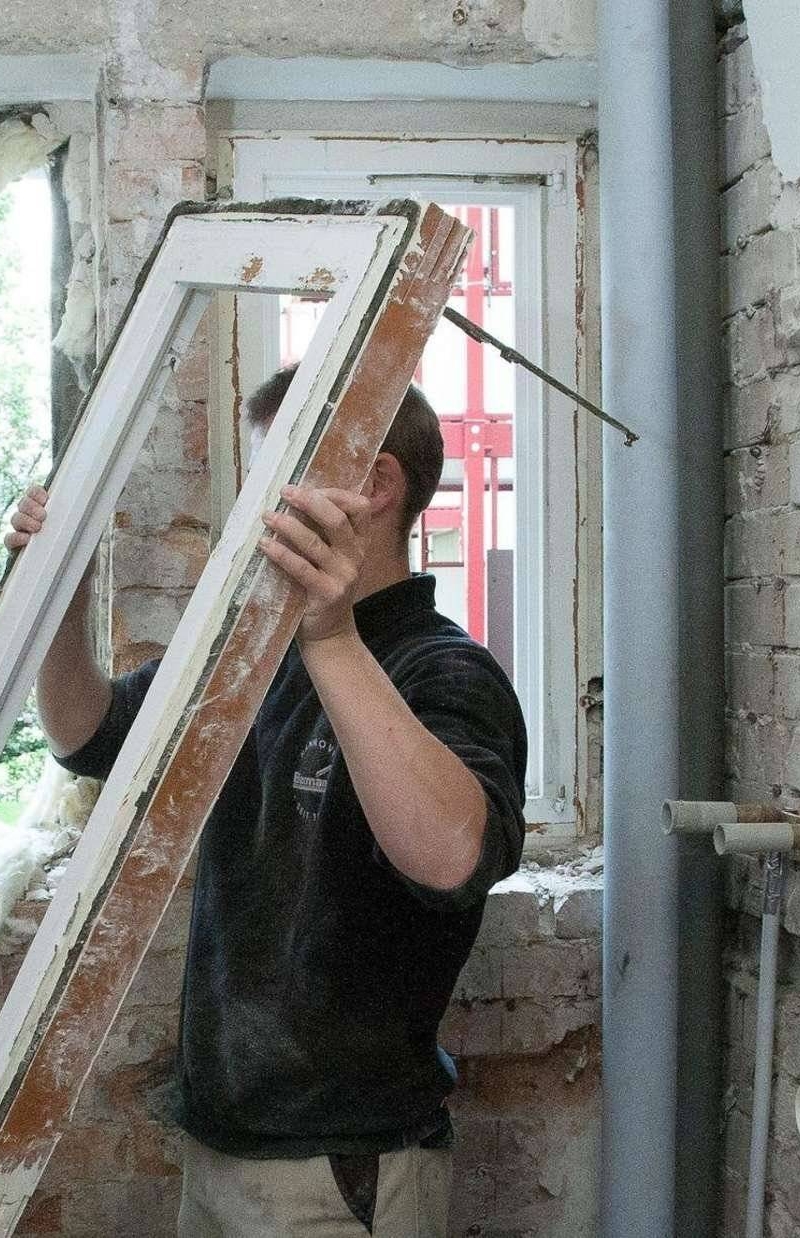 Демонтаж деревянного окна расценка в смете: как учесть все расходы и не ошибиться
